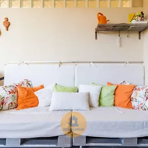 Apartamento Con Amplia Terraza En Apartamento